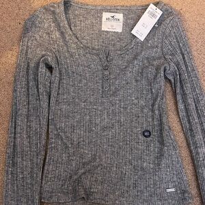 Hollister long sleeve top